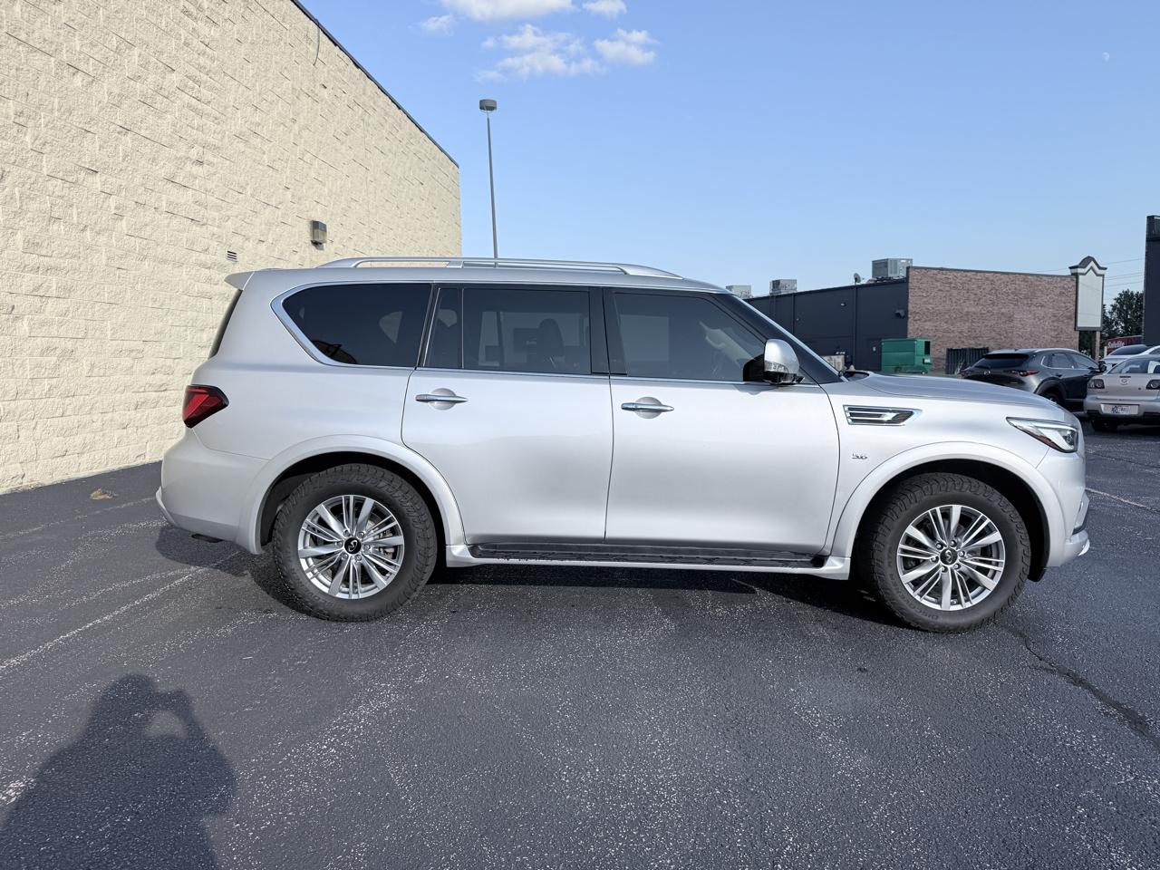 Infiniti QX80 Limited 4WD 2019