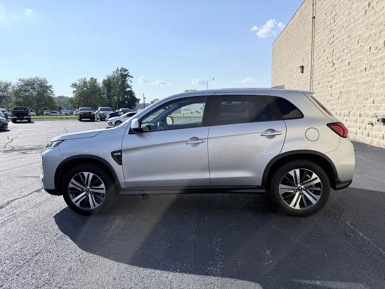Mitsubishi Outlander Sport 2.0 ES CVT 2022