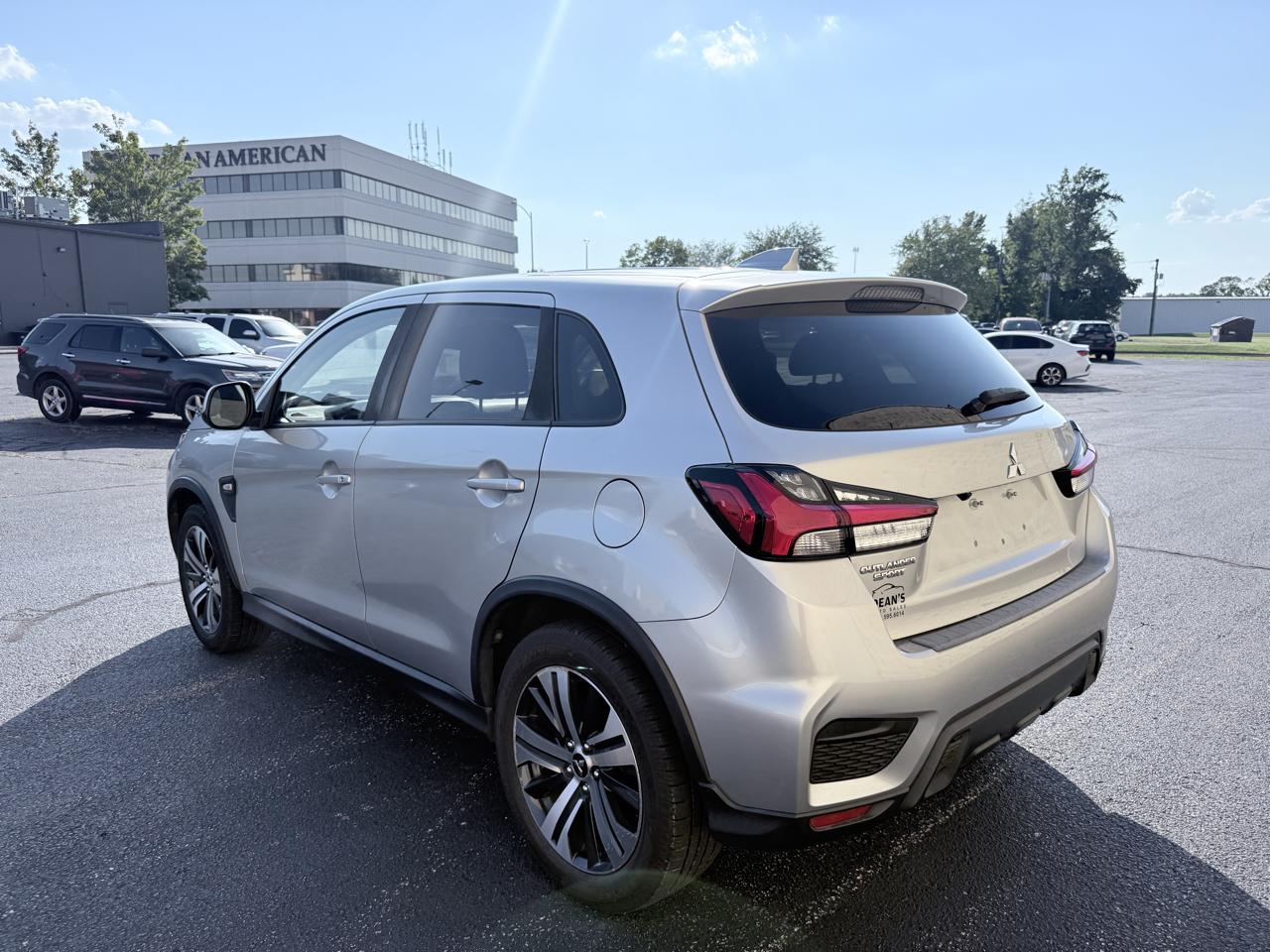 Mitsubishi Outlander Sport 2.0 ES CVT 2022