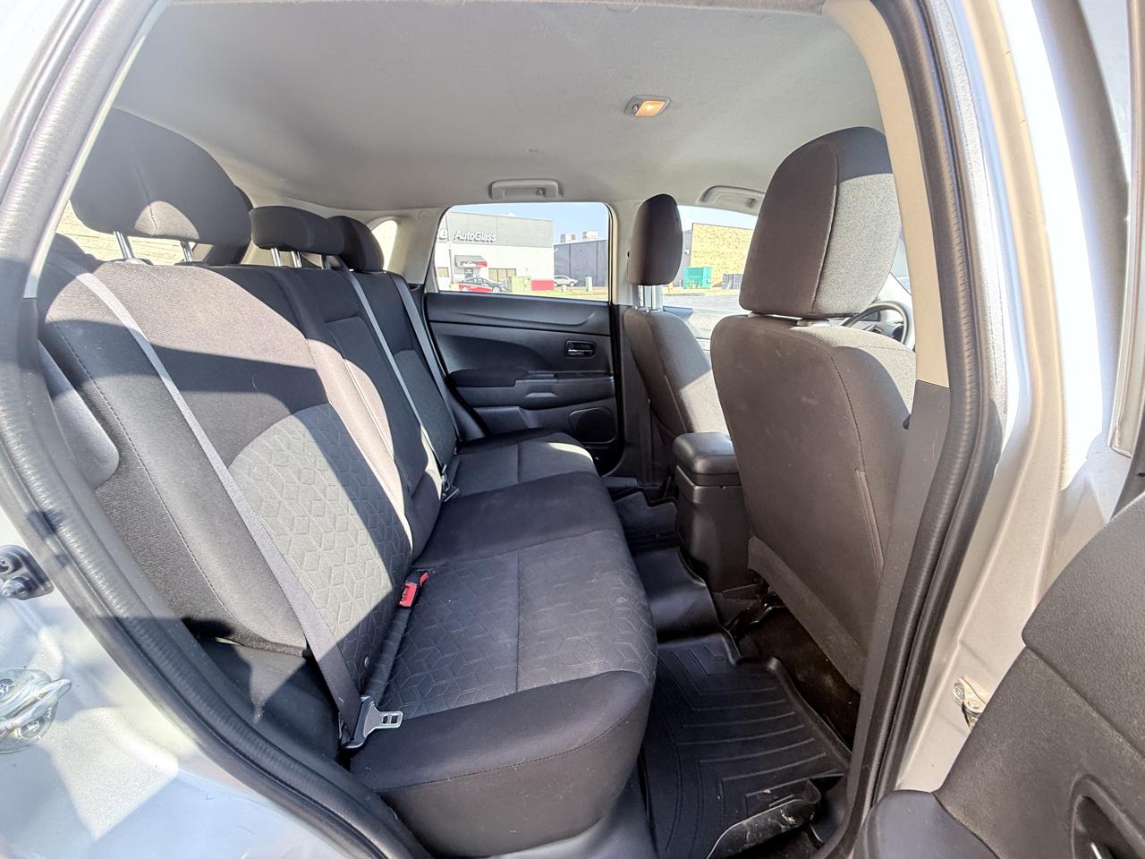 Mitsubishi Outlander Sport 2.0 ES CVT 2022