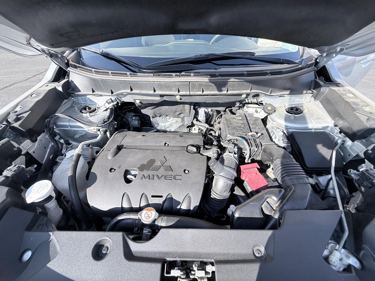 Mitsubishi Outlander Sport 2.0 ES CVT 2022