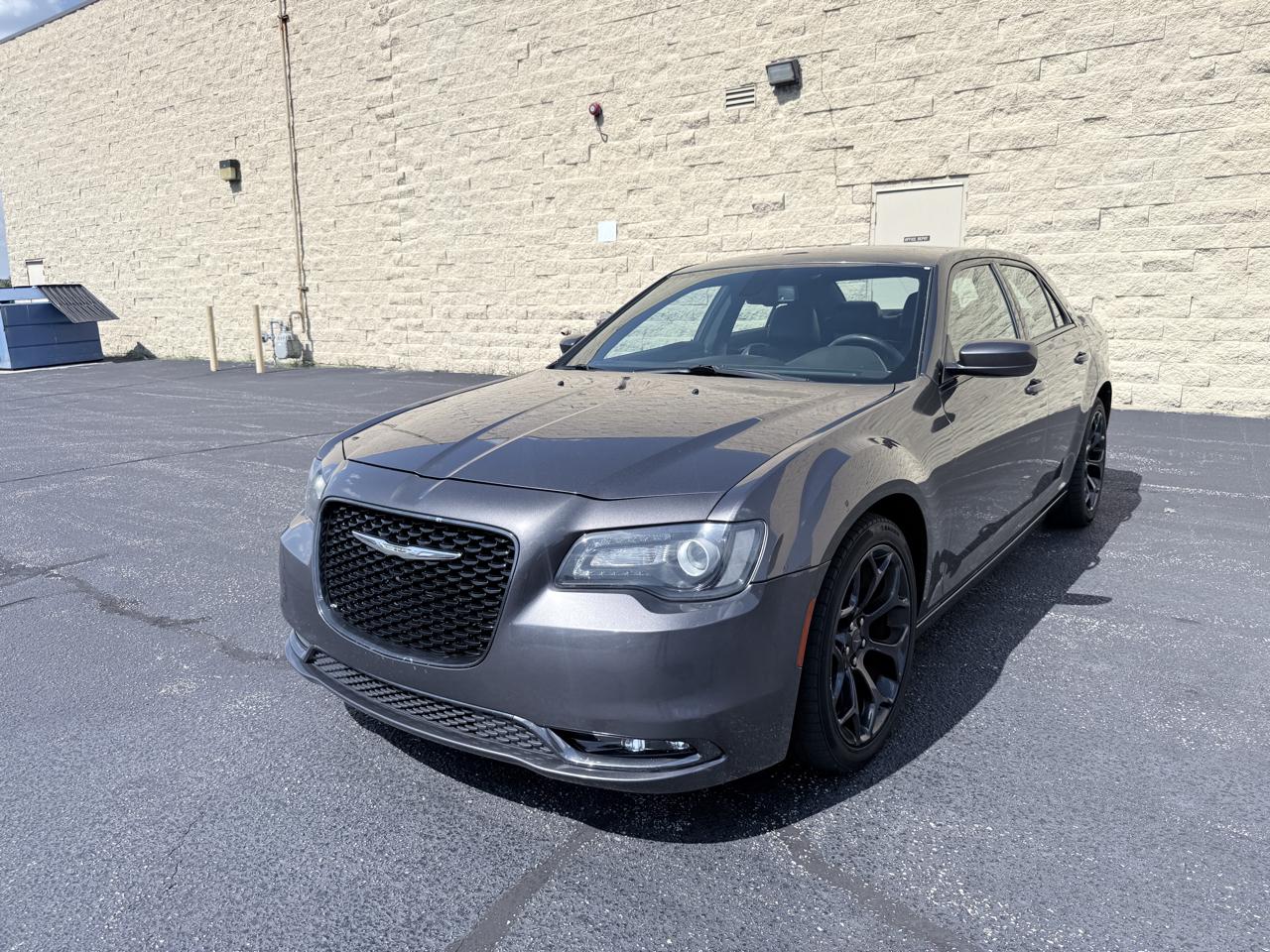 Chrysler 300 S V6 RWD 2019