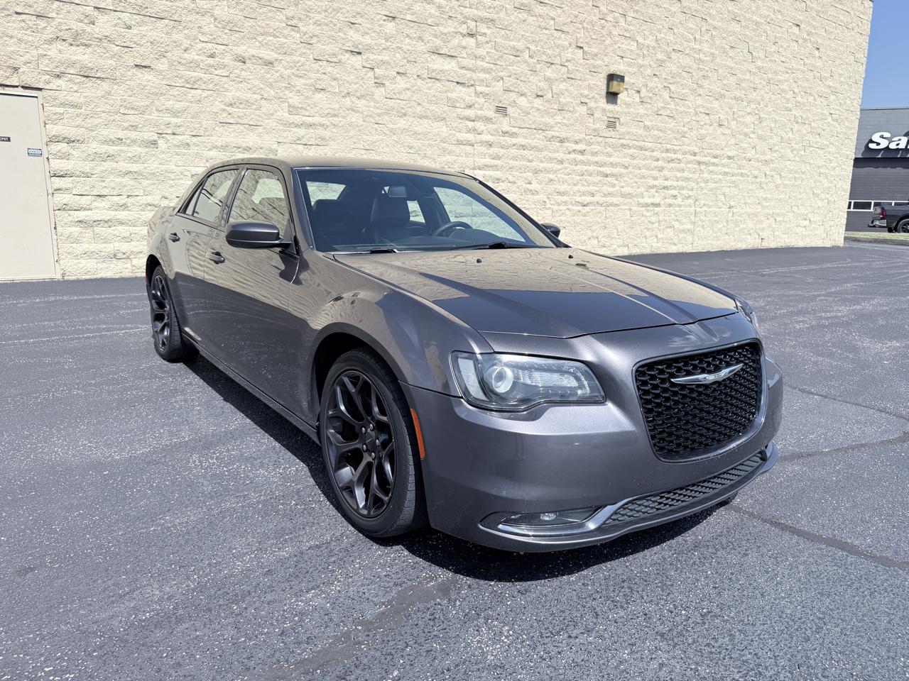 Chrysler 300 S V6 RWD 2019