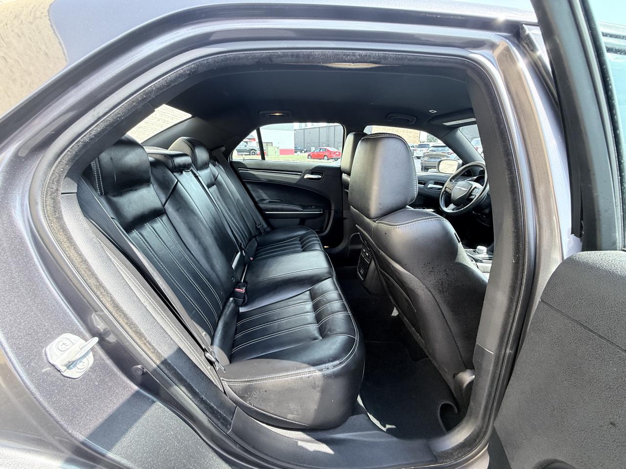 Chrysler 300 S V6 RWD 2019