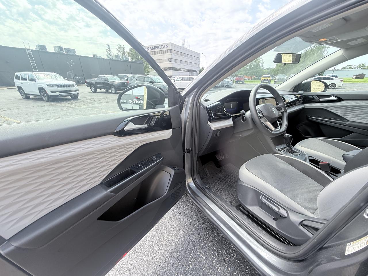 Volkswagen Taos S 2022