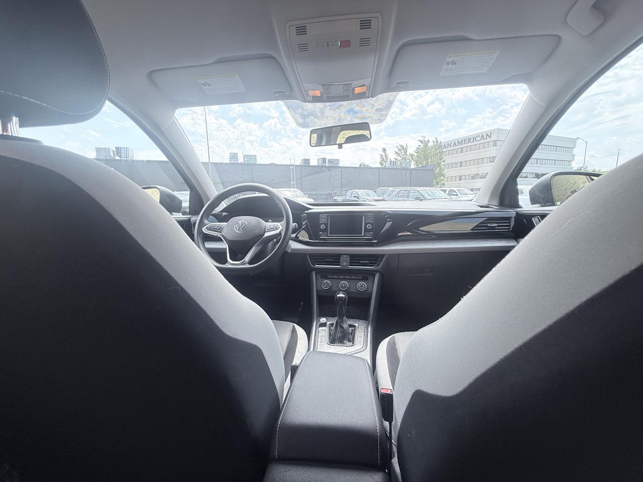 Volkswagen Taos S 2022
