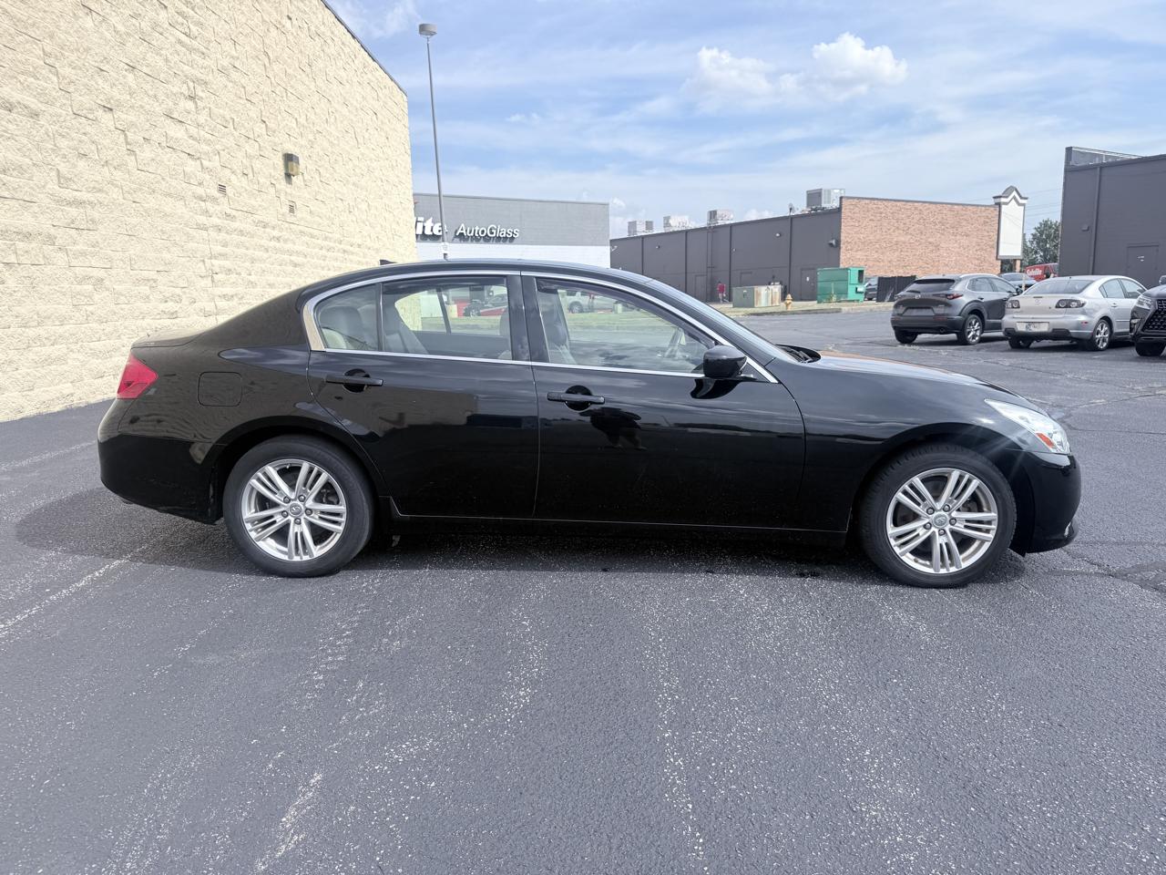 Infiniti G Sedan 37x AWD 2012