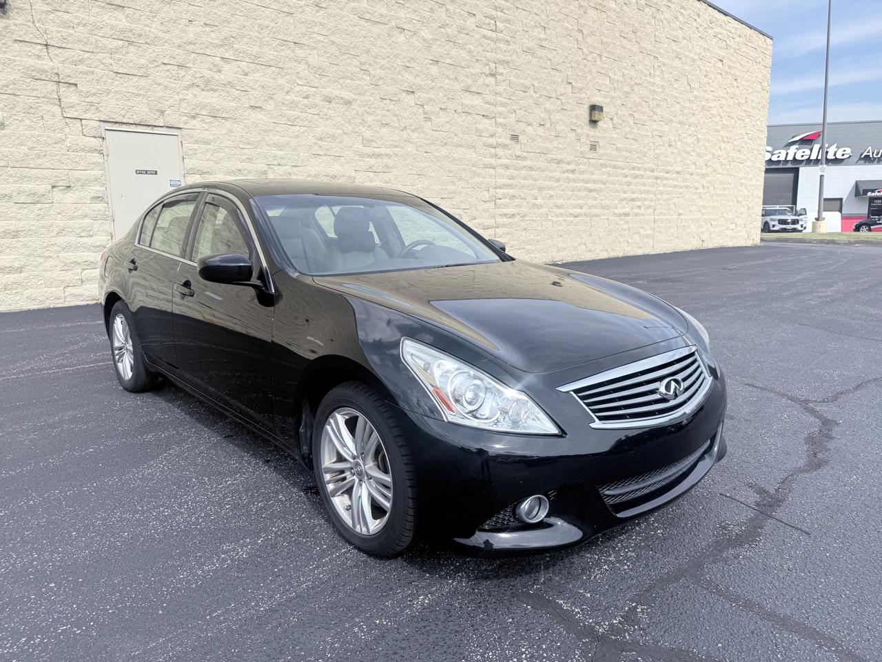 Infiniti G Sedan 37x AWD 2012