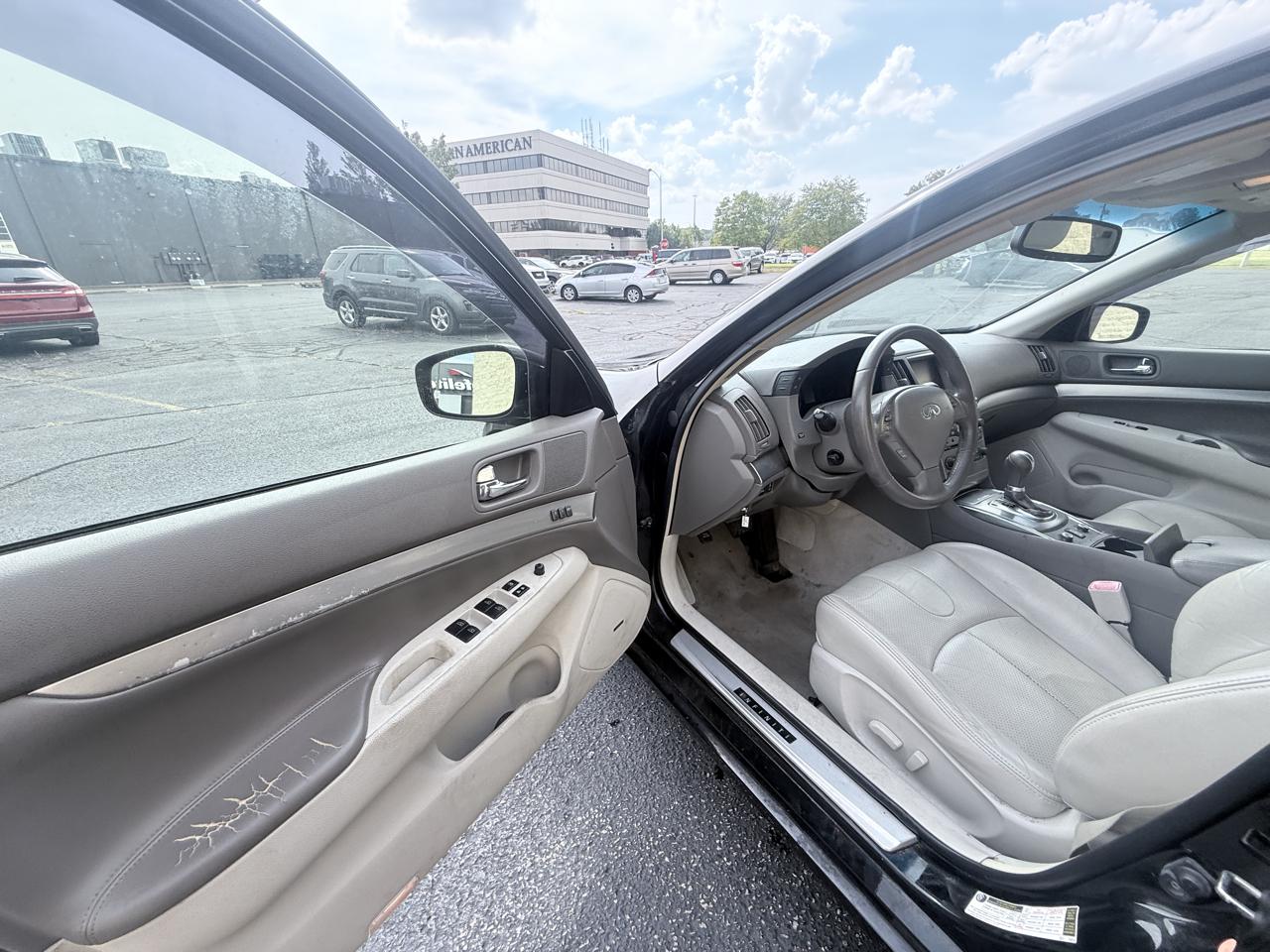 Infiniti G Sedan 37x AWD 2012