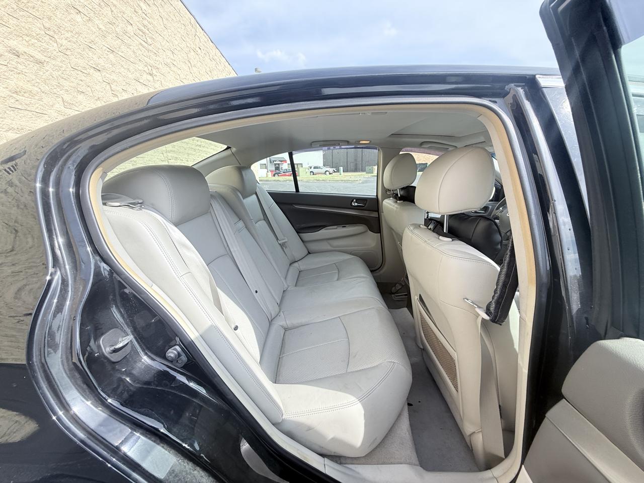 Infiniti G Sedan 37x AWD 2012