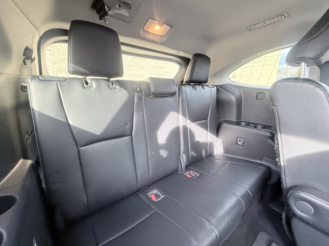Toyota Highlander XLE FWD V6 2022