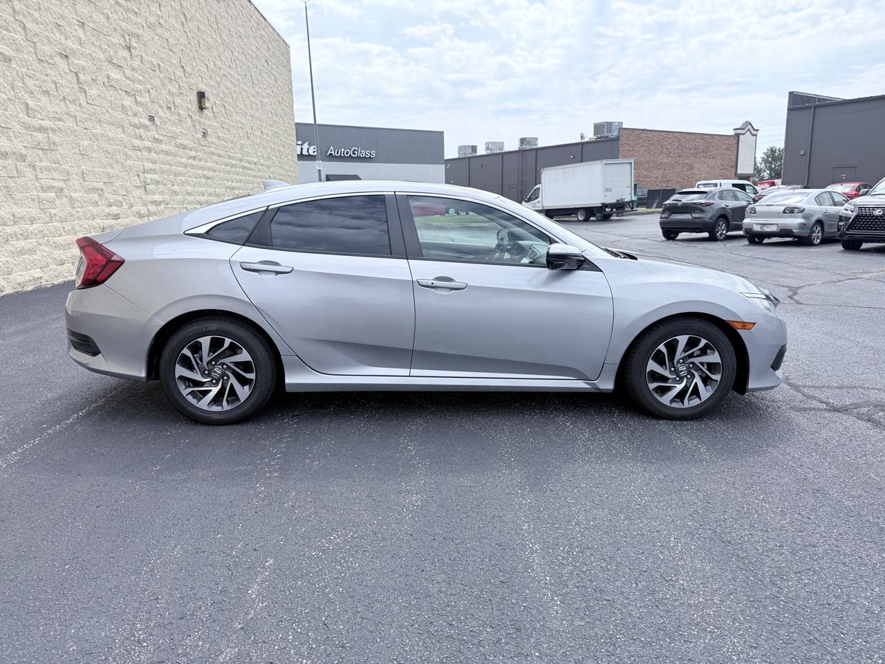 Honda Civic EX Sedan CVT 2017