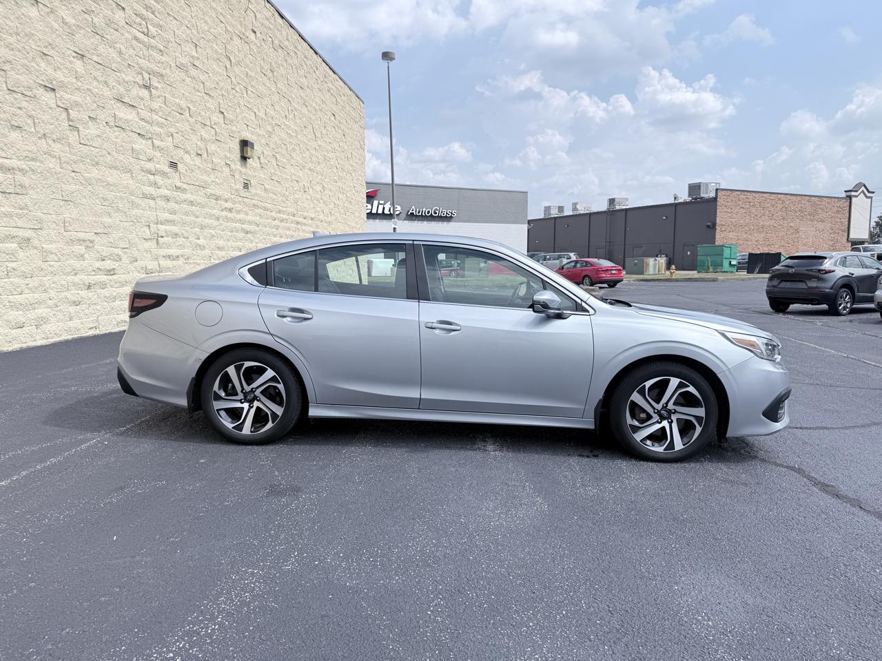 Subaru Legacy Limited 2022