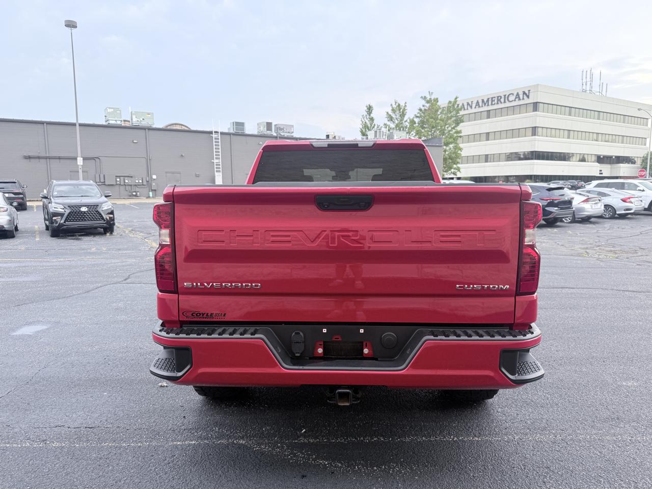 Chevrolet Silverado 1500 Custom Crew Cab 4WD 2023