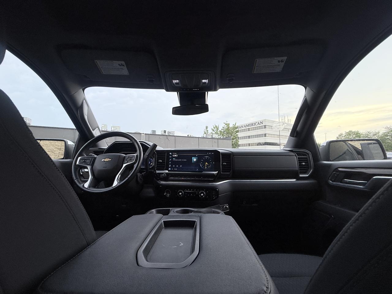 Chevrolet Silverado 1500 LT Crew Cab 2WD 2023