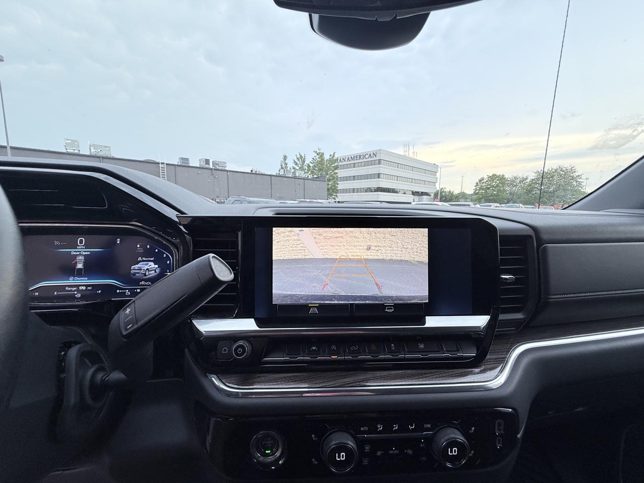 Chevrolet Silverado 1500 LT Crew Cab 2WD 2023