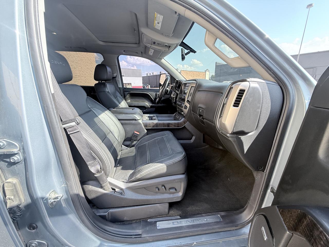 GMC Sierra 1500 Denali Crew Cab Long Box 4WD 2016