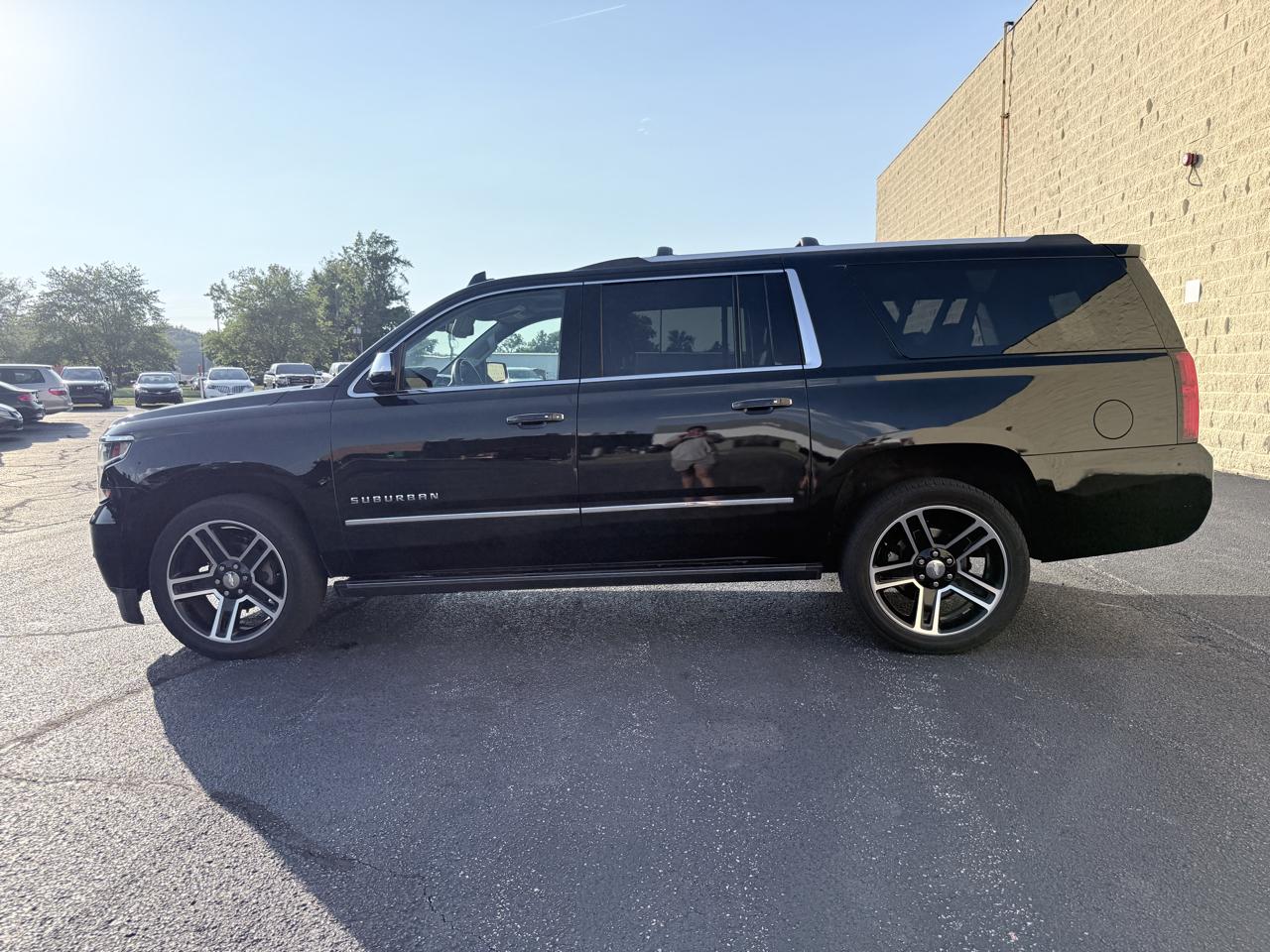 Chevrolet Suburban Premier 4WD 2017