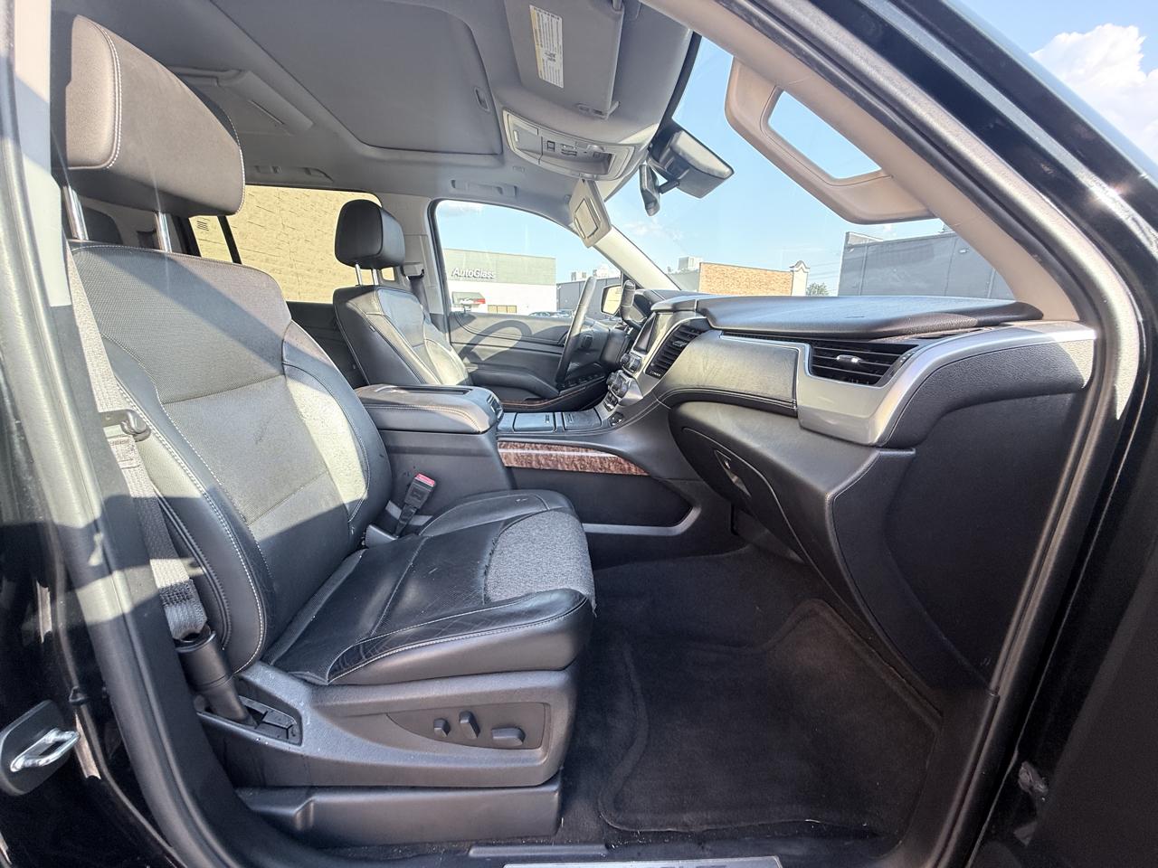 Chevrolet Suburban Premier 4WD 2017