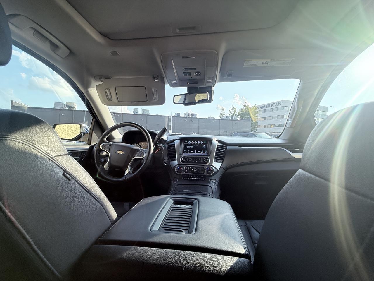 Chevrolet Suburban Premier 4WD 2017