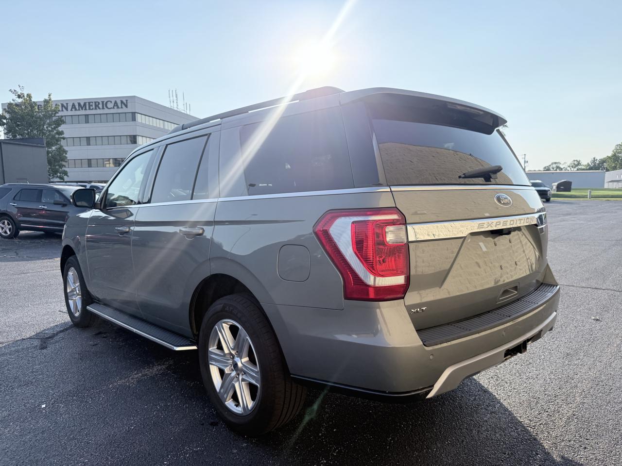 Ford Expedition XLT 2WD 2019