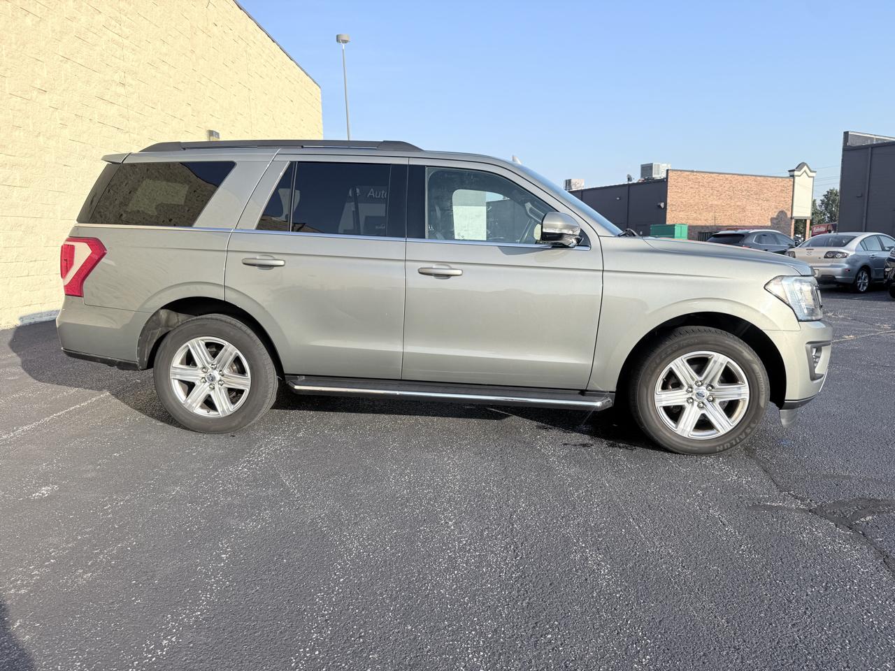 Ford Expedition XLT 2WD 2019