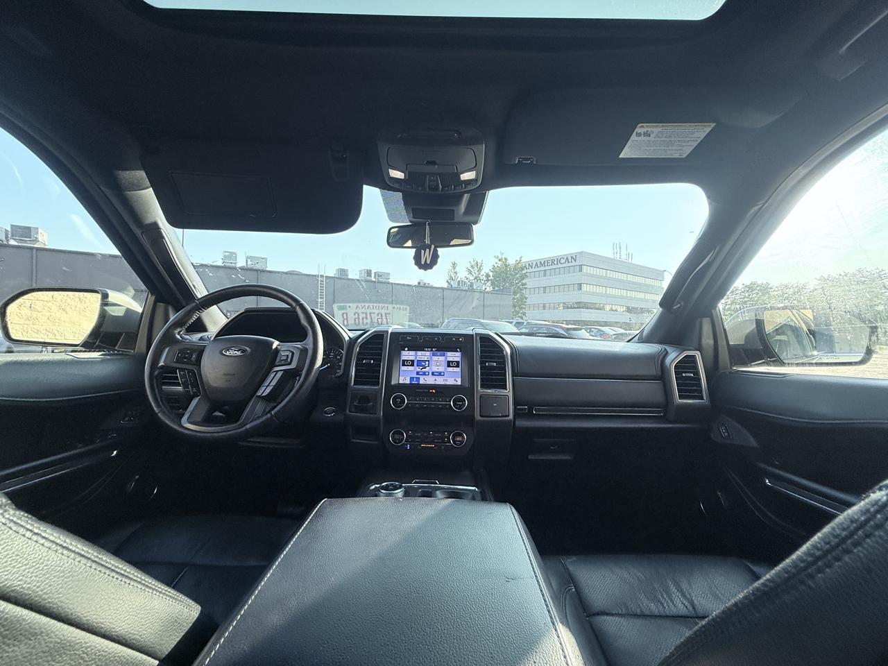Ford Expedition XLT 2WD 2019