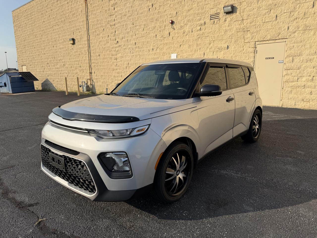 Kia Soul LX 6M 2020