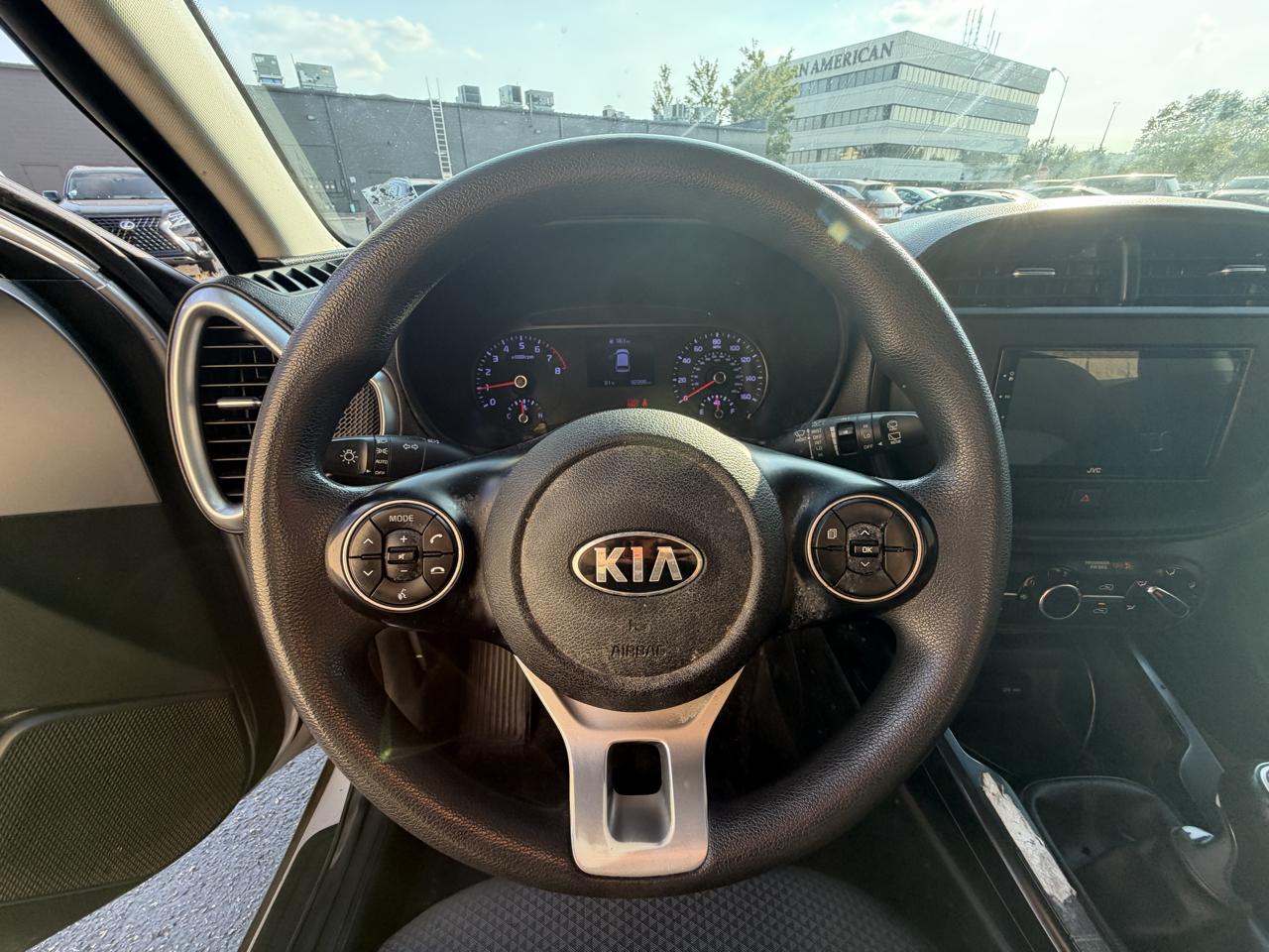 Kia Soul LX 6M 2020