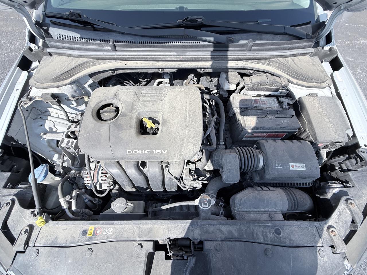 Hyundai Elantra SE 6AT 2018