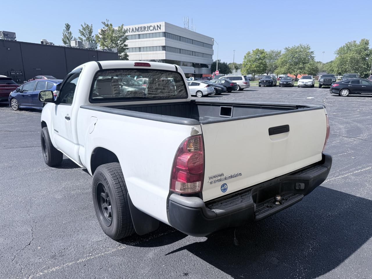Toyota Tacoma Regular Cab 2WD 2006