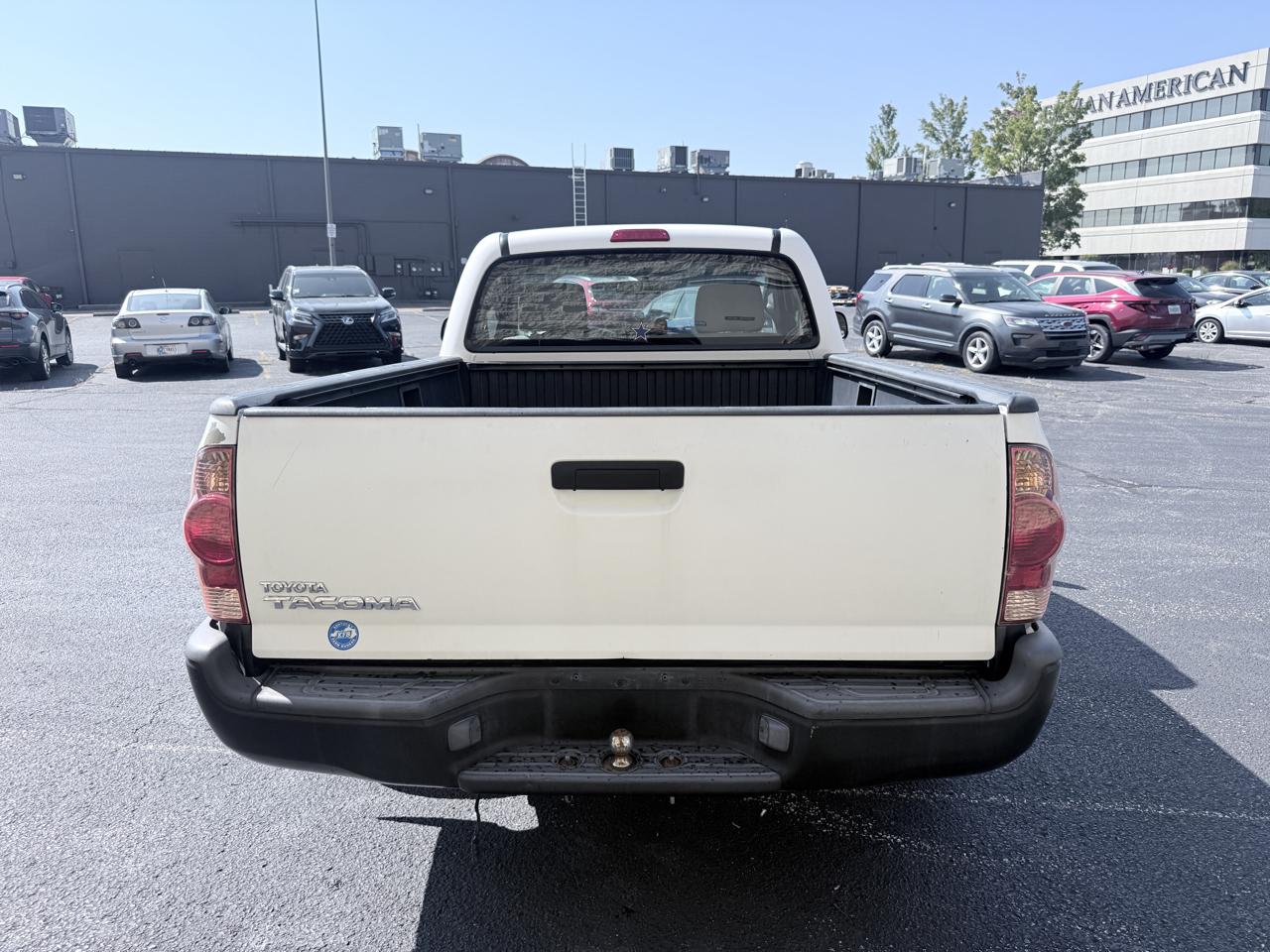 Toyota Tacoma Regular Cab 2WD 2006
