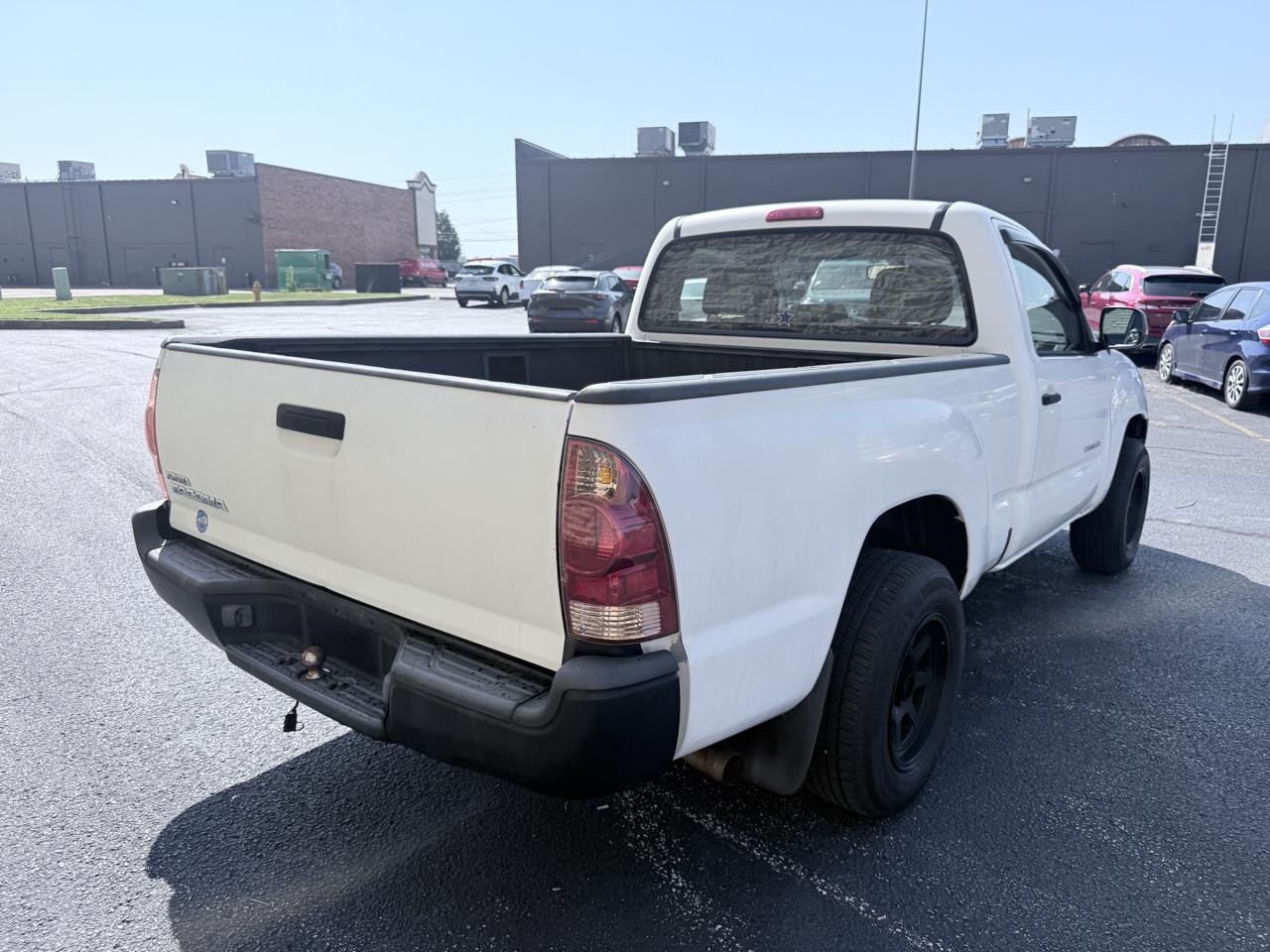 Toyota Tacoma Regular Cab 2WD 2006