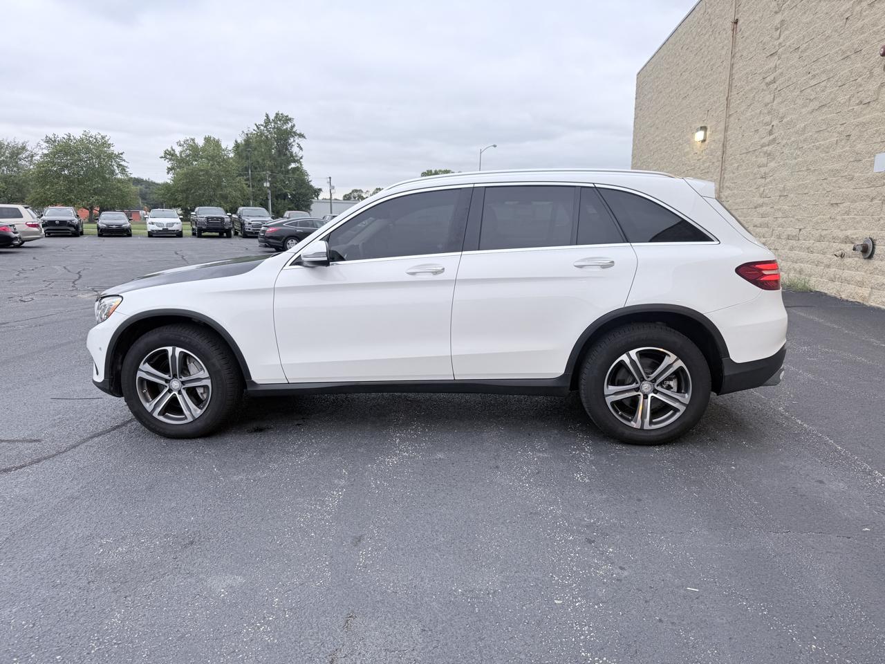 Mercedes-Benz GLC-Class GLC300 4MATIC 2016