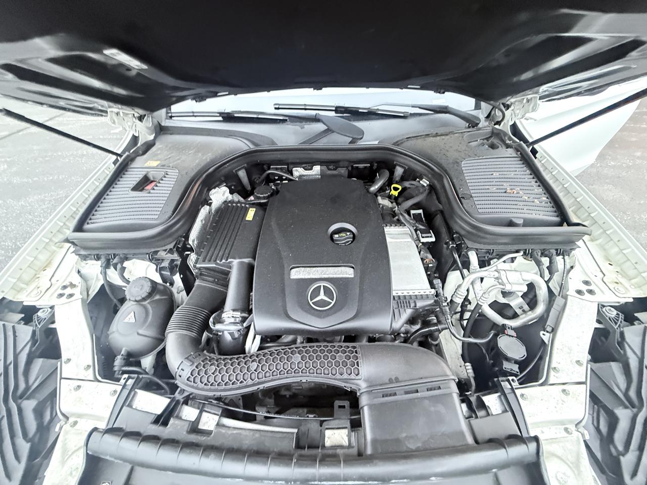Mercedes-Benz GLC-Class GLC300 4MATIC 2016
