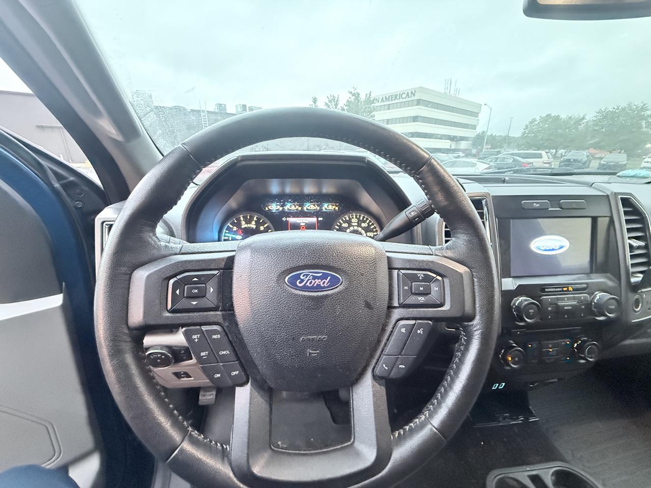 Ford F-150 Lariat SuperCab 8-ft. 4WD 2017