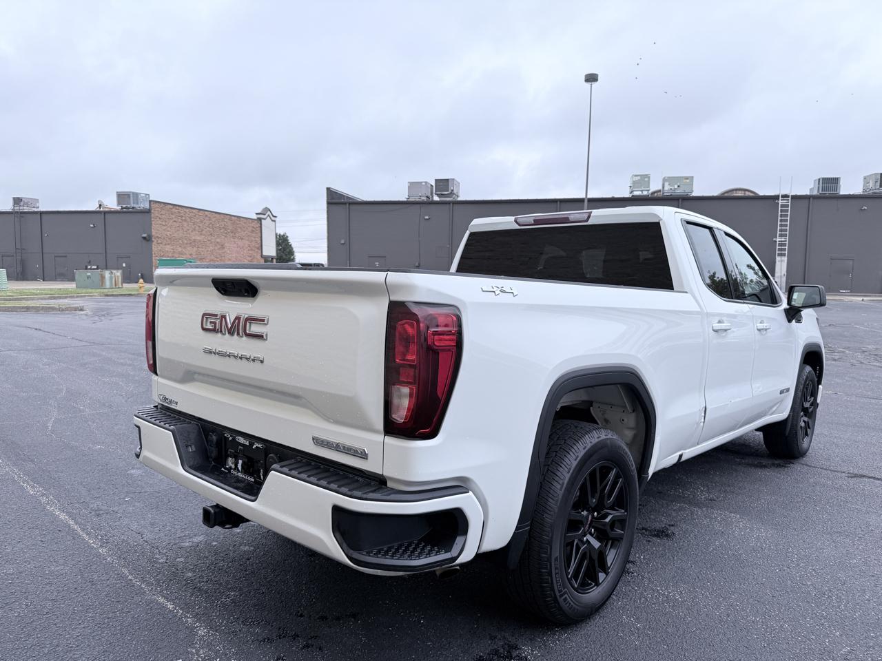 GMC Sierra 1500 Elevation Double Cab 4WD 2023