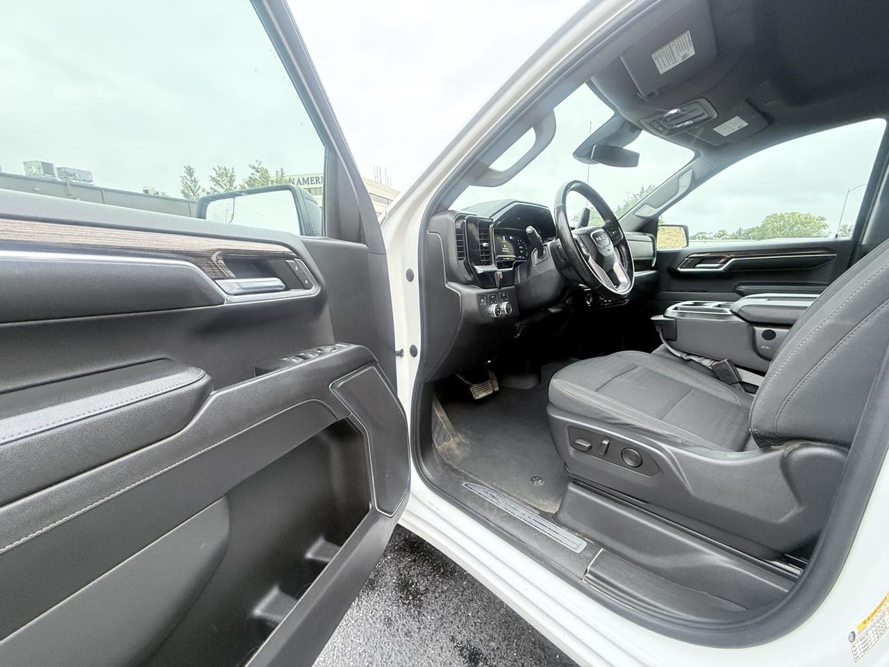 GMC Sierra 1500 Elevation Double Cab 4WD 2023