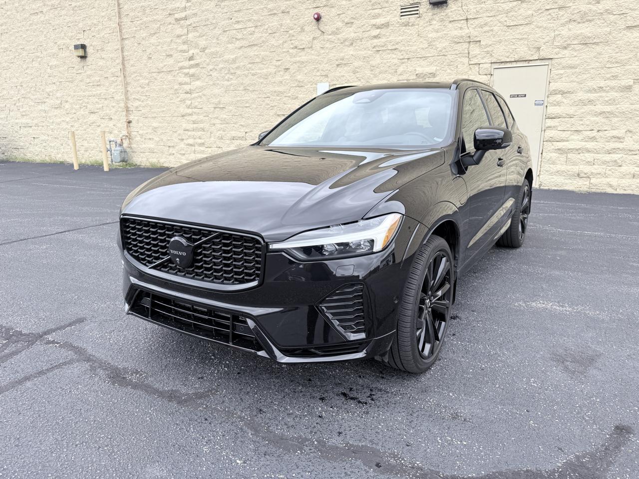 Volvo XC60 Recharge T8 Ultimate Dark AWD 2024