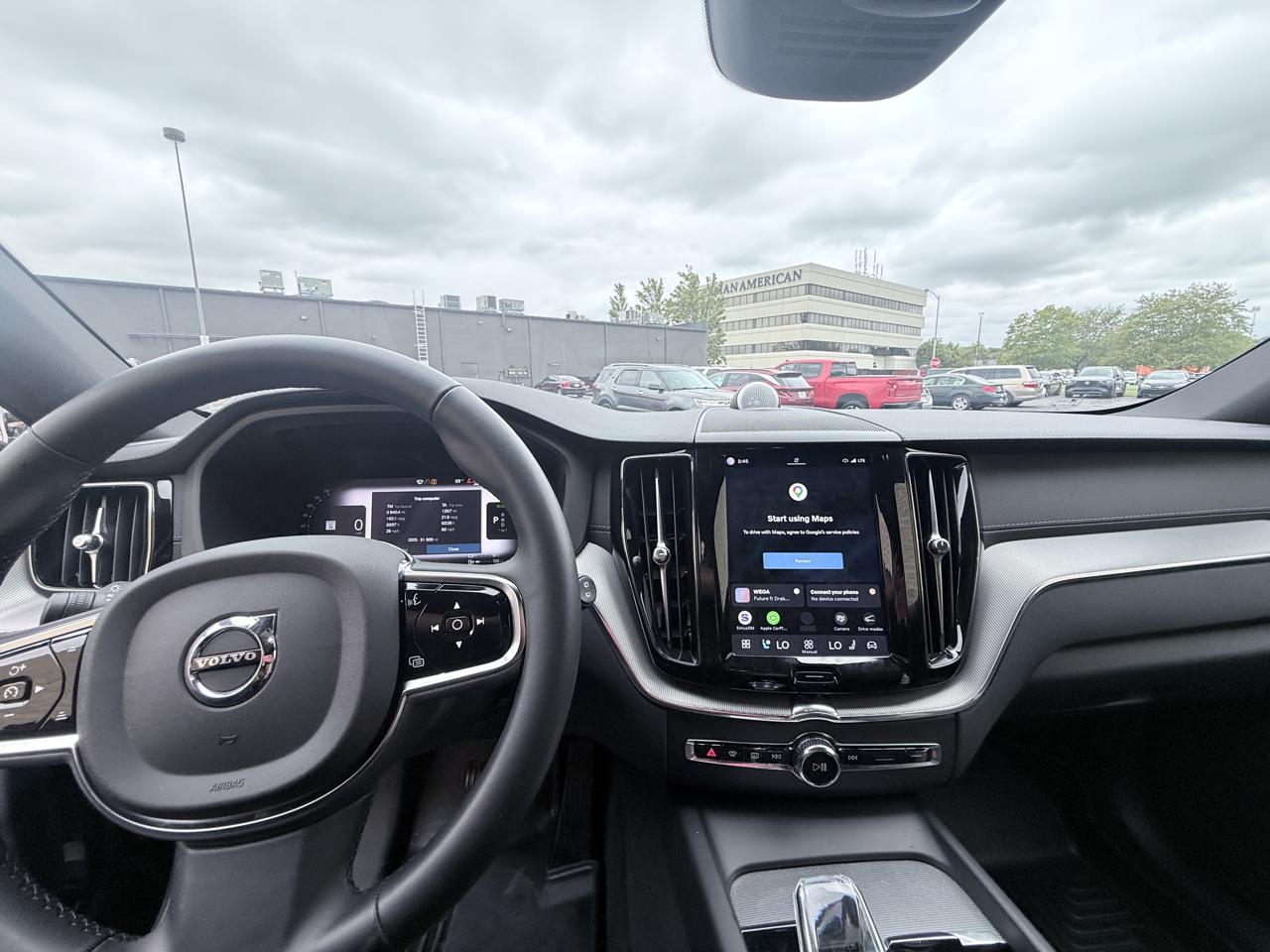 Volvo XC60 Recharge T8 Ultimate Dark AWD 2024