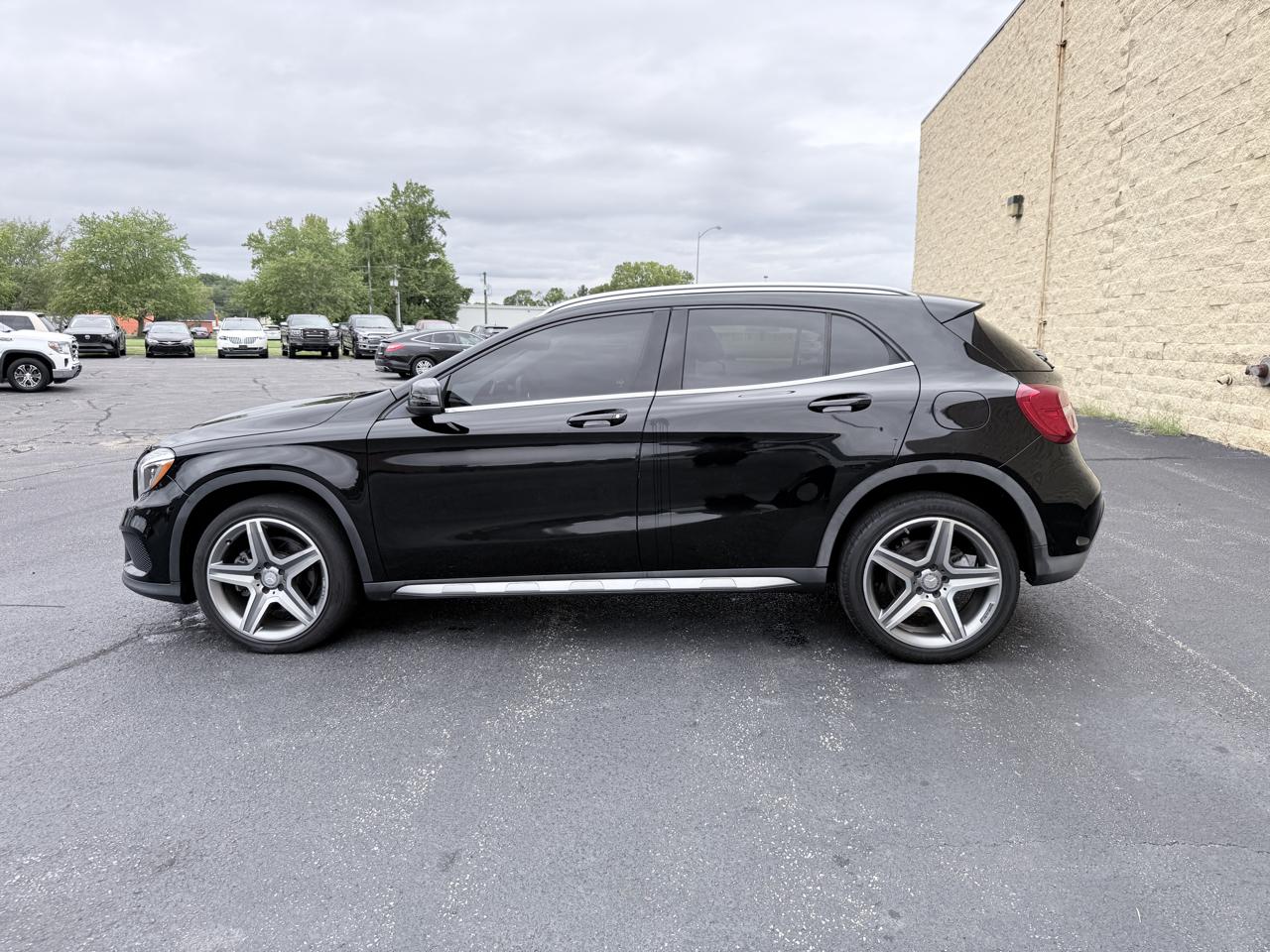 Mercedes-Benz GLA-Class GLA250 4MATIC 2015