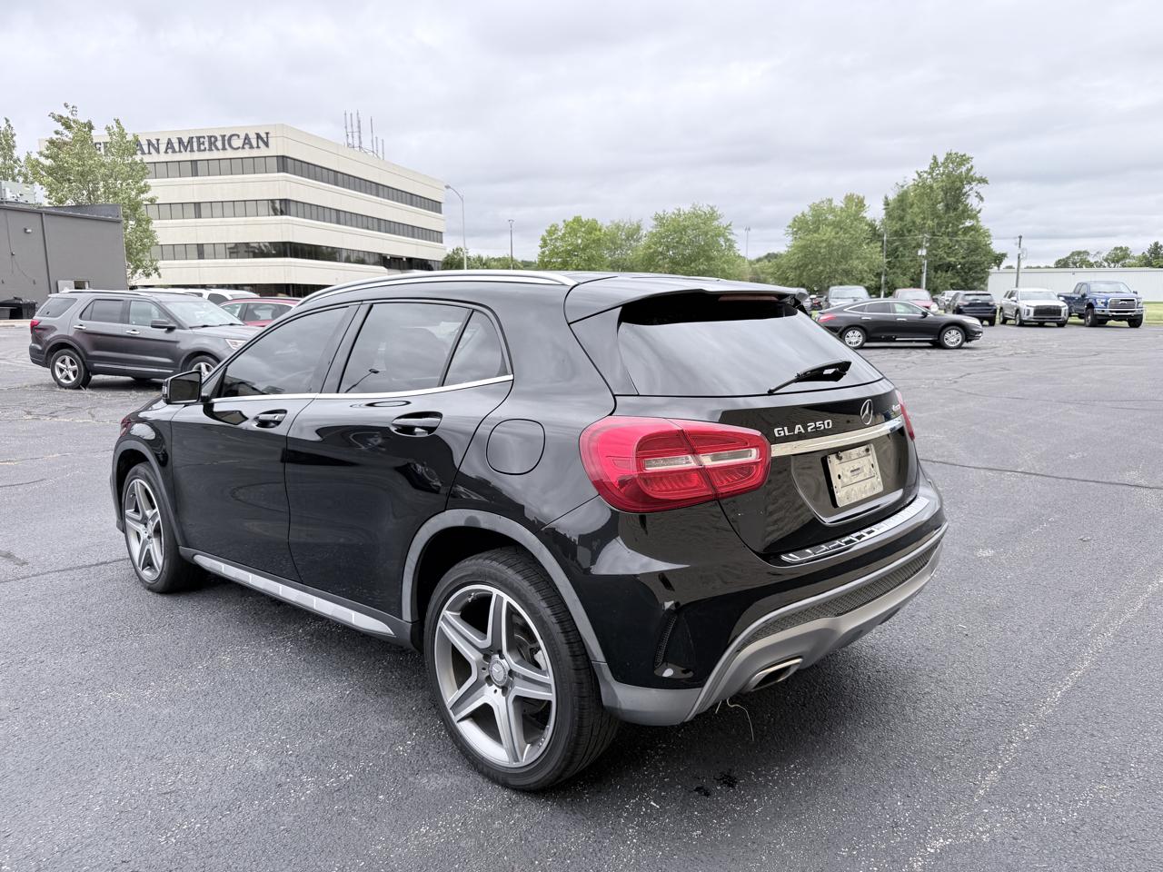 Mercedes-Benz GLA-Class GLA250 4MATIC 2015