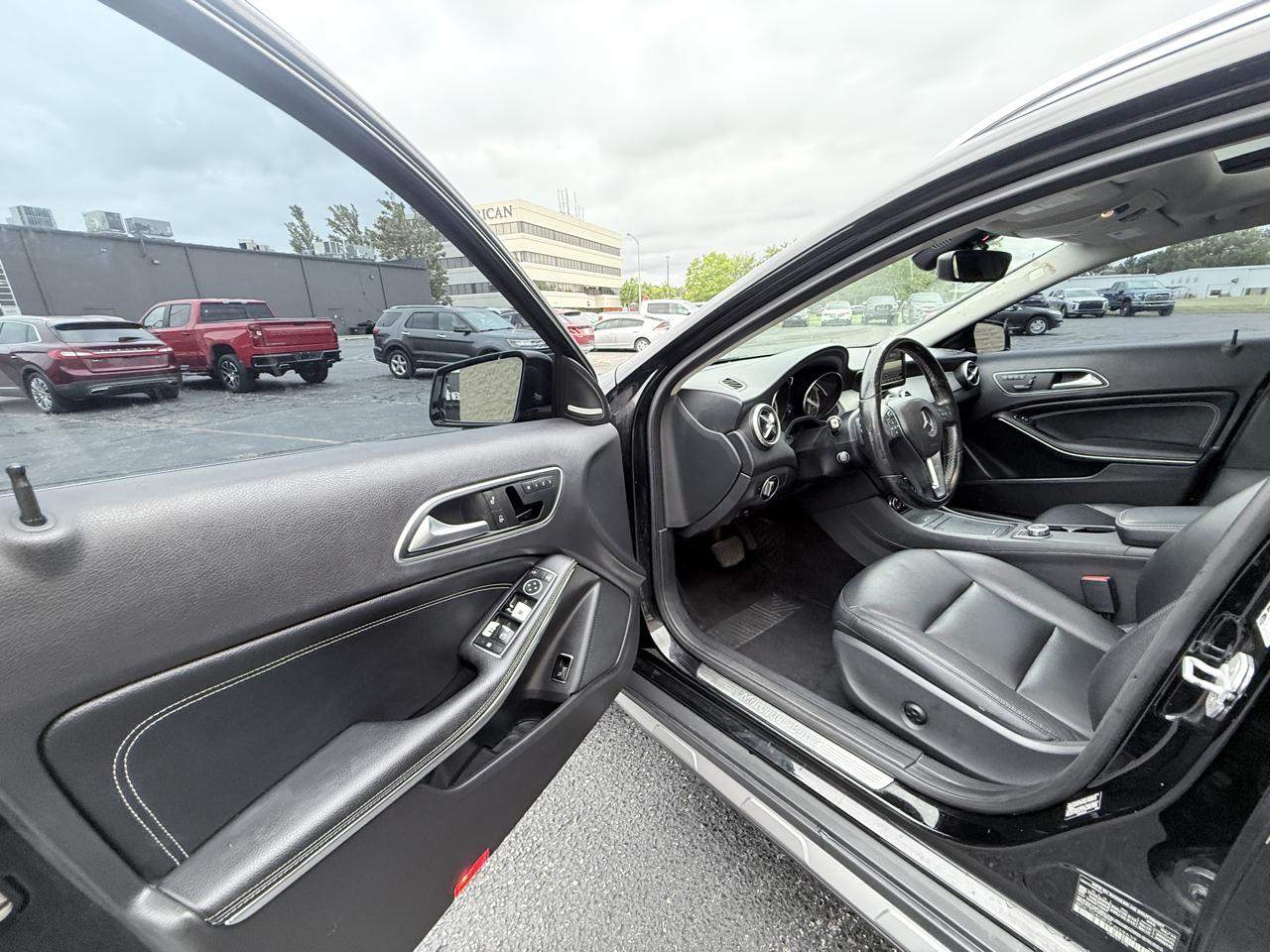 Mercedes-Benz GLA-Class GLA250 4MATIC 2015