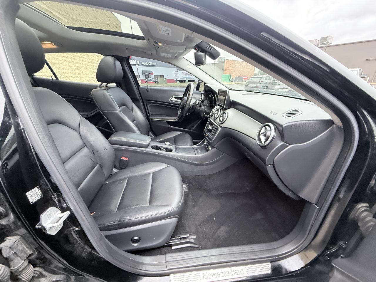 Mercedes-Benz GLA-Class GLA250 4MATIC 2015