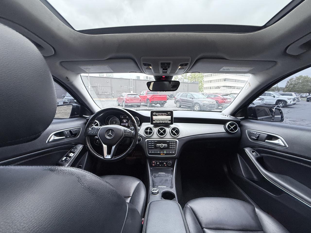 Mercedes-Benz GLA-Class GLA250 4MATIC 2015
