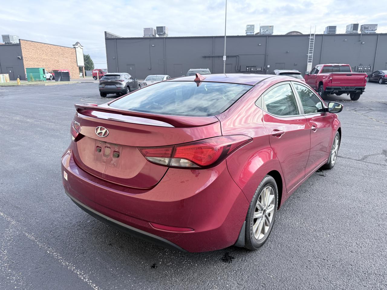 Hyundai Elantra SE 6AT 2015