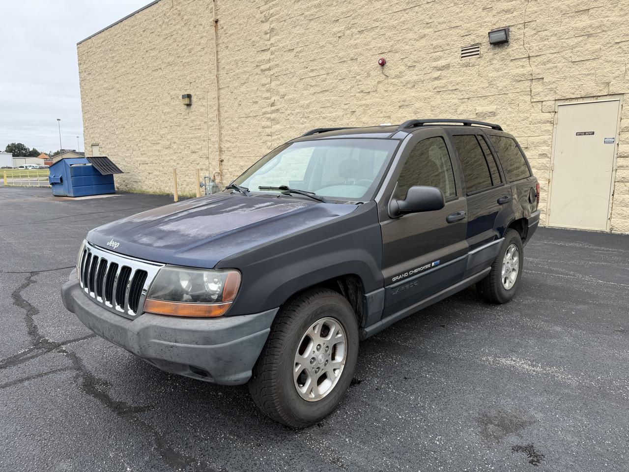 Jeep Grand Cherokee Laredo 4WD 2002
