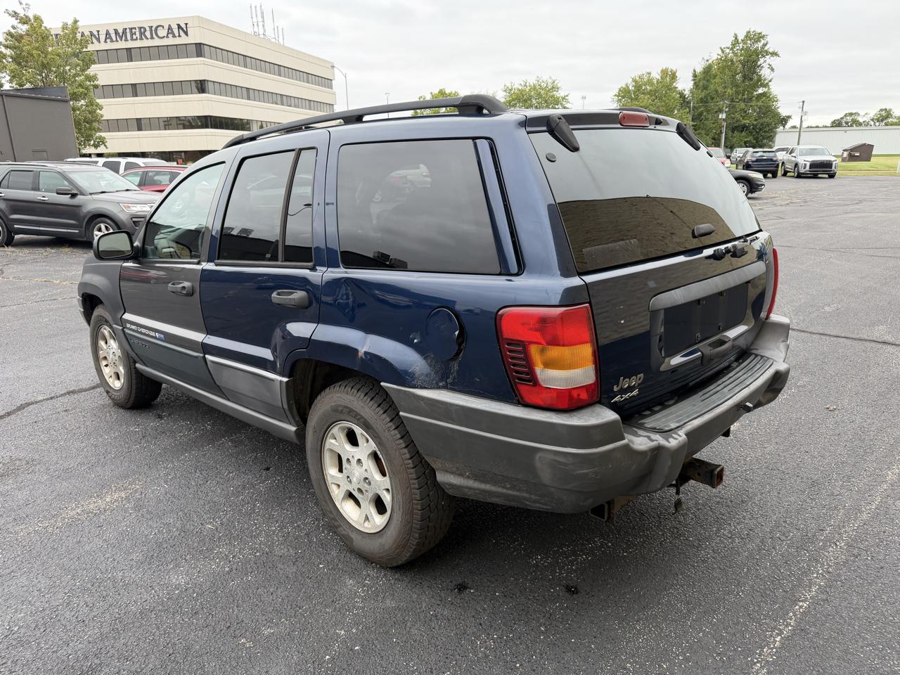 Jeep Grand Cherokee Laredo 4WD 2002