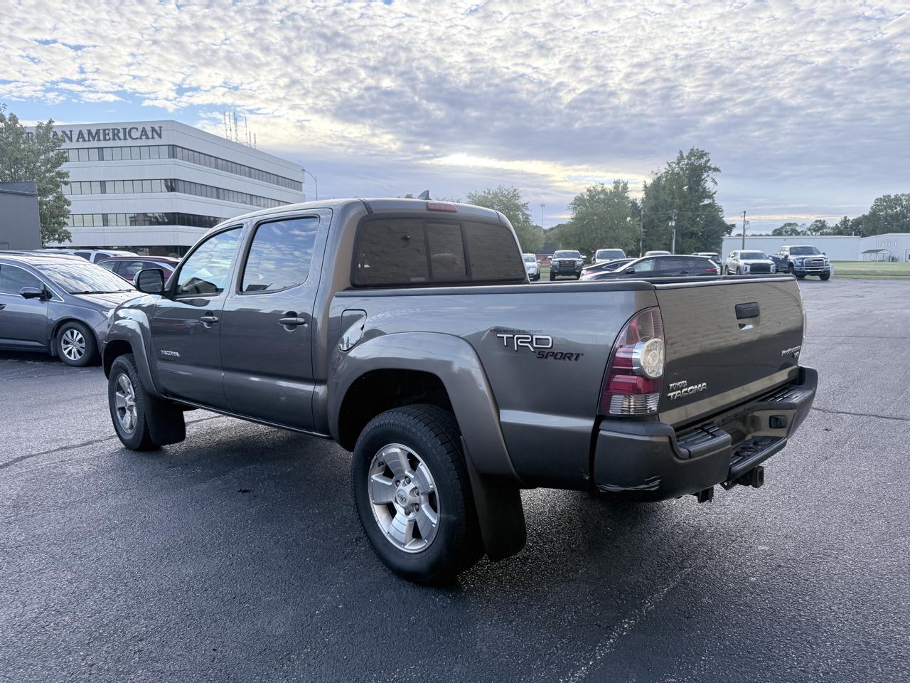Toyota Tacoma PreRunner Double Cab V6 Auto 2WD 2012