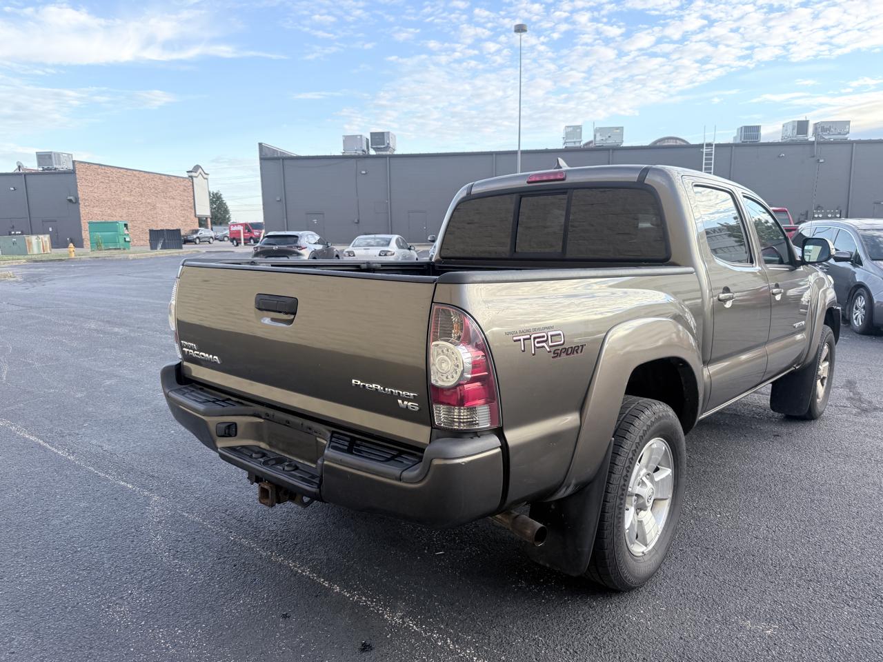 Toyota Tacoma PreRunner Double Cab V6 Auto 2WD 2012